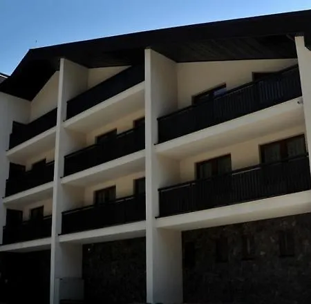 Ski Aparthotel *